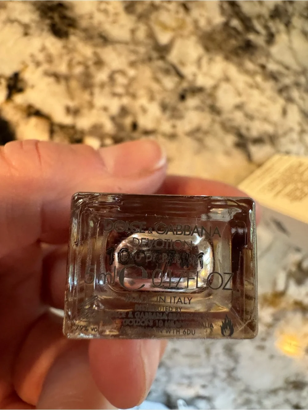 Dolce & Gabbana Ivory & Gold Fragrance Box - Candied Citrus